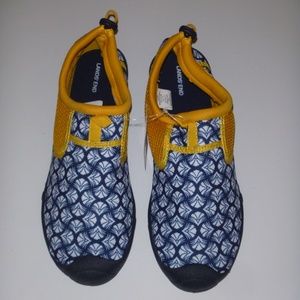 Brand New-Lands End Slip On Water Shoes-9-10